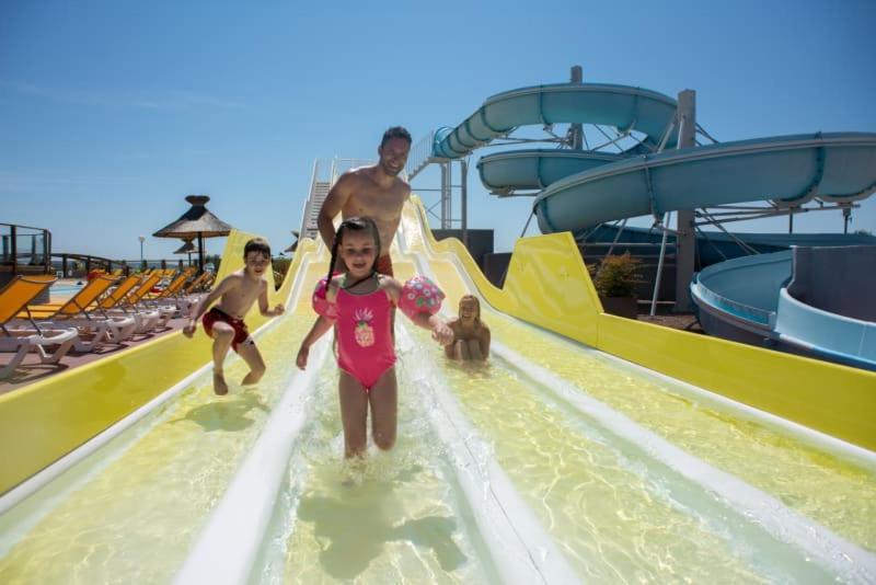 Camping Officiel Siblu Le Lac Des Reves Lattes Kültér fotó