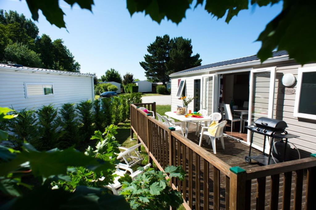 Camping Officiel Siblu Le Lac Des Reves Lattes Kültér fotó